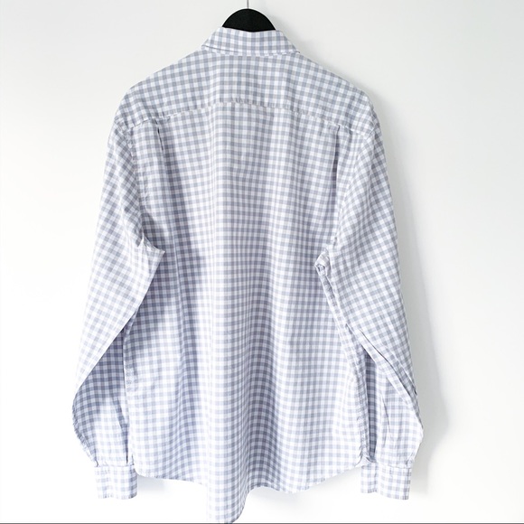 💙 Lacoste | Modern Fit Plaid Button Down - Picture 2 of 8